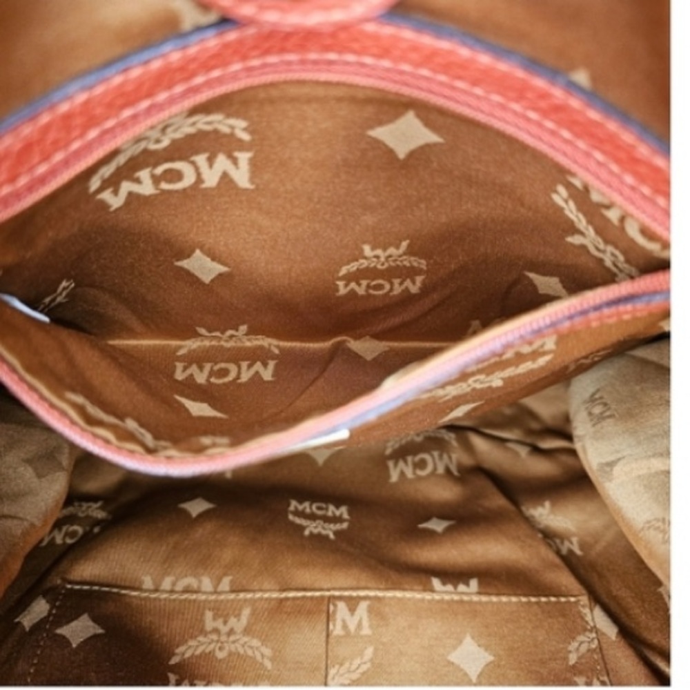 MCM 2 Way Motif Leather Drawstring Bucket Bag with Dusty. Excellent Condition - Picture 8 of 13
